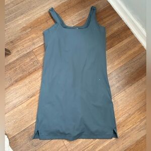 ☀️ Old Navy • Active Powersoft Dress